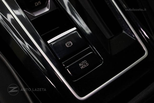 VOLKSWAGEN Golf 1.5 eTSI 150 CV DSG R-Line