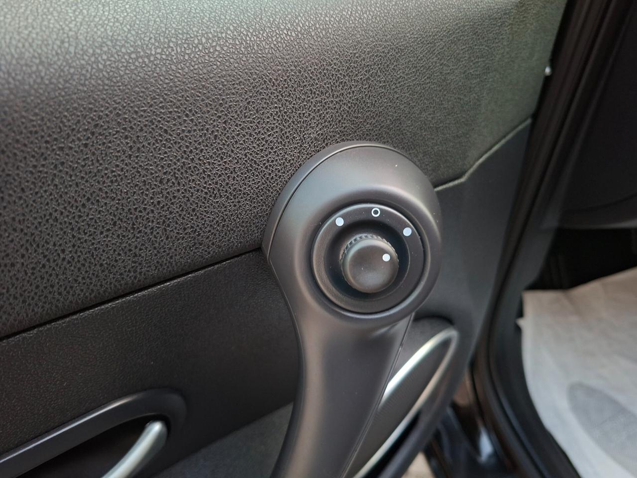 Renault Clio 1.6 16v Dynamique 20th *AUTOMATICA*