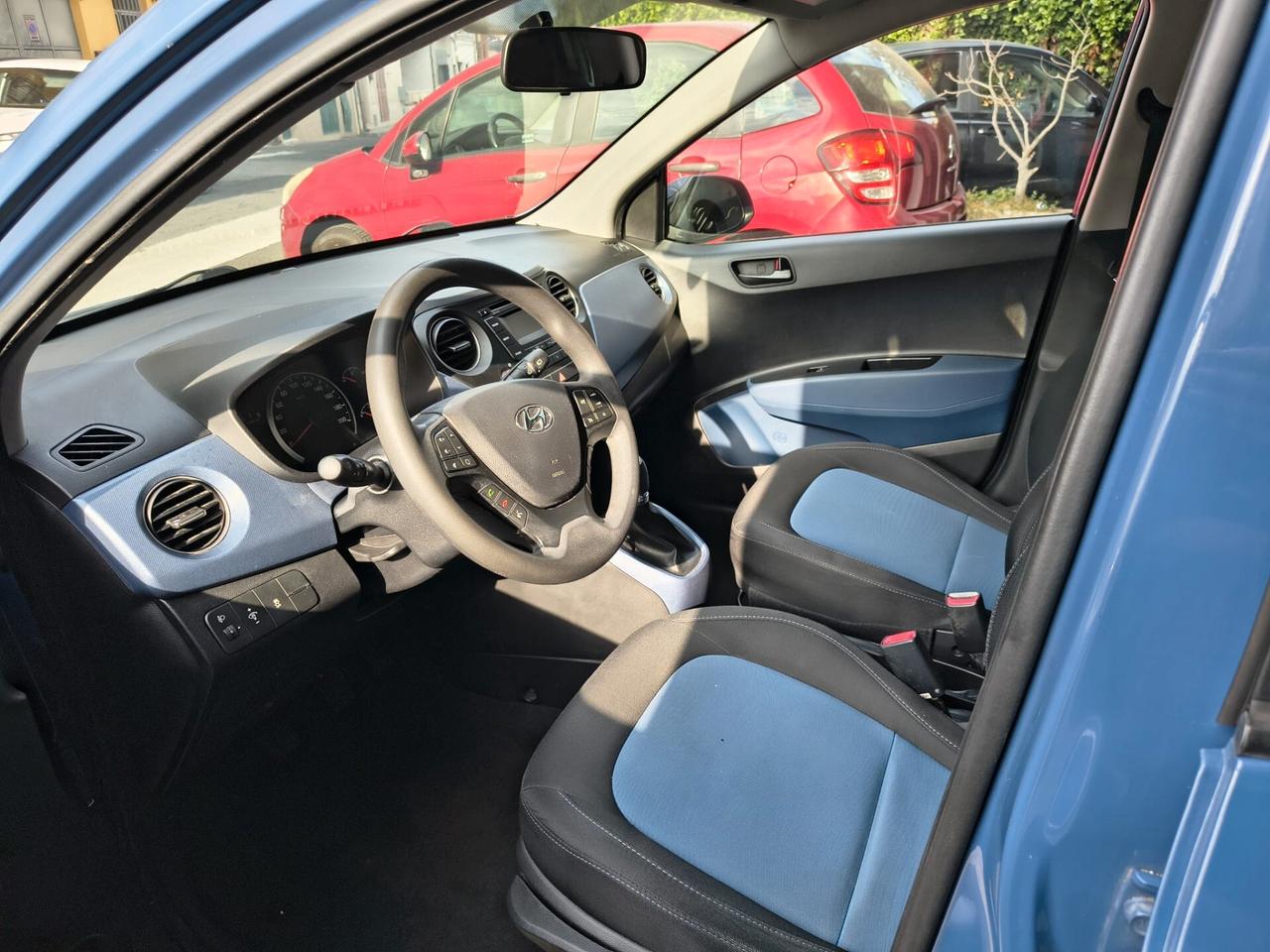 Hyundai i10 1.0 MPI Sound Edition - 2016