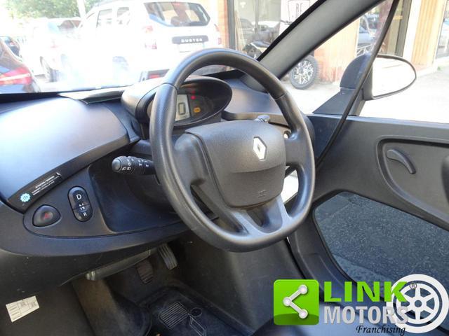 RENAULT Twizy 6.1 17 cv