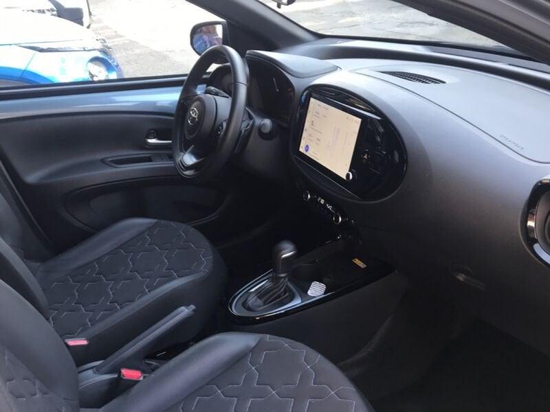 Toyota Aygo X 1.0B (72 CV) Lounge S-CVT
