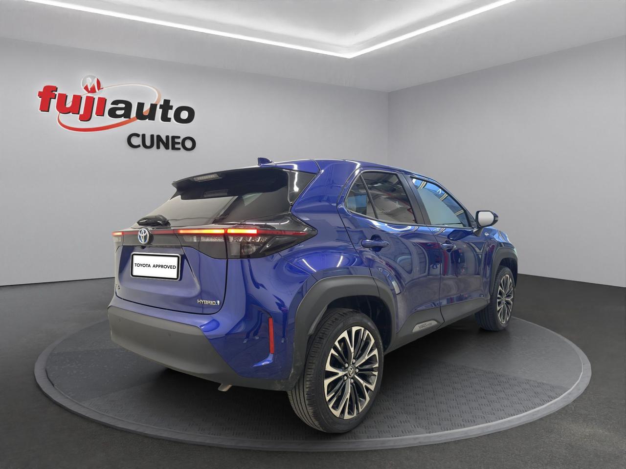 Toyota Yaris Cross 1.5h Lounge fwd 116cv e-cvt