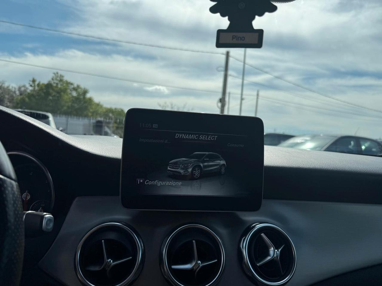 Mercedes-benz GLA 200 d Automatic Business