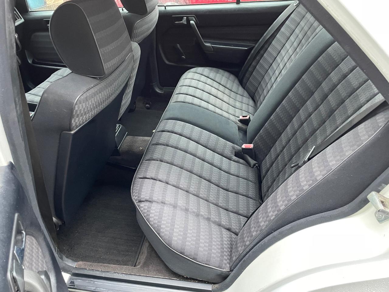 Mercedes-benz 190 2.0* non marcianti*