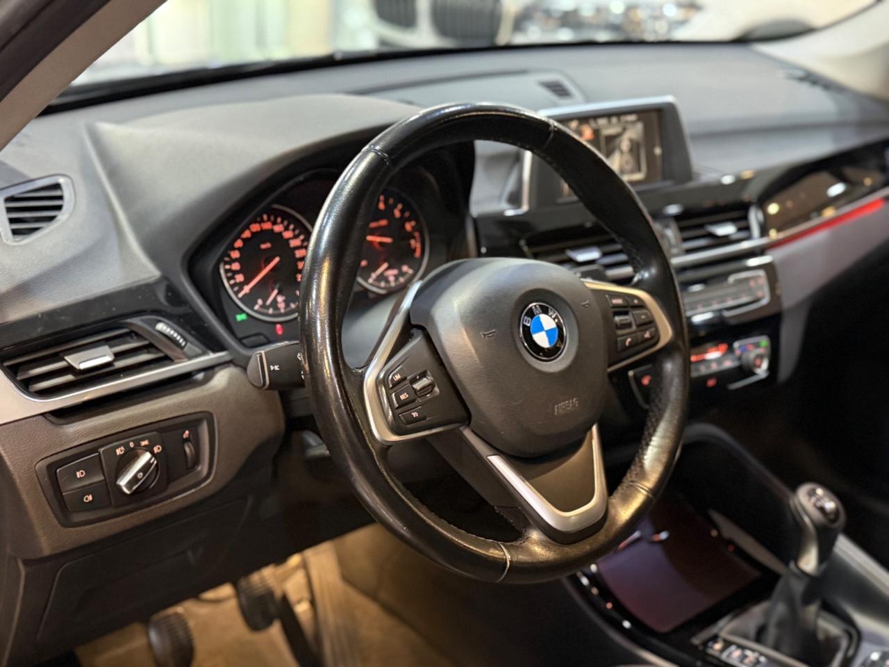 Bmw X1 sdrive18i Advantage 102.000 KM!!!