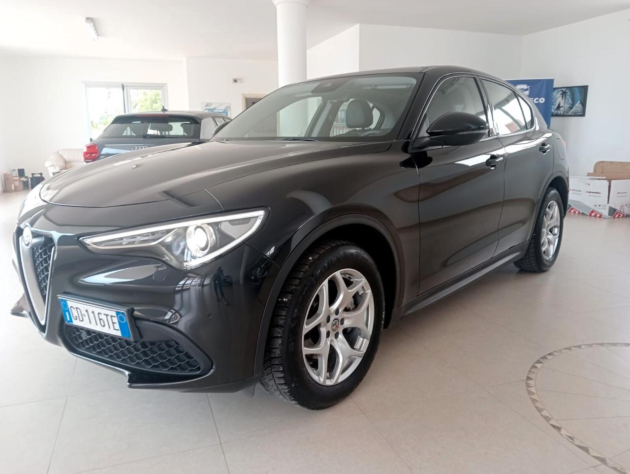 Alfa Romeo Stelvio 2.2 Turbodiesel 190 CV AT8 RWD Executive