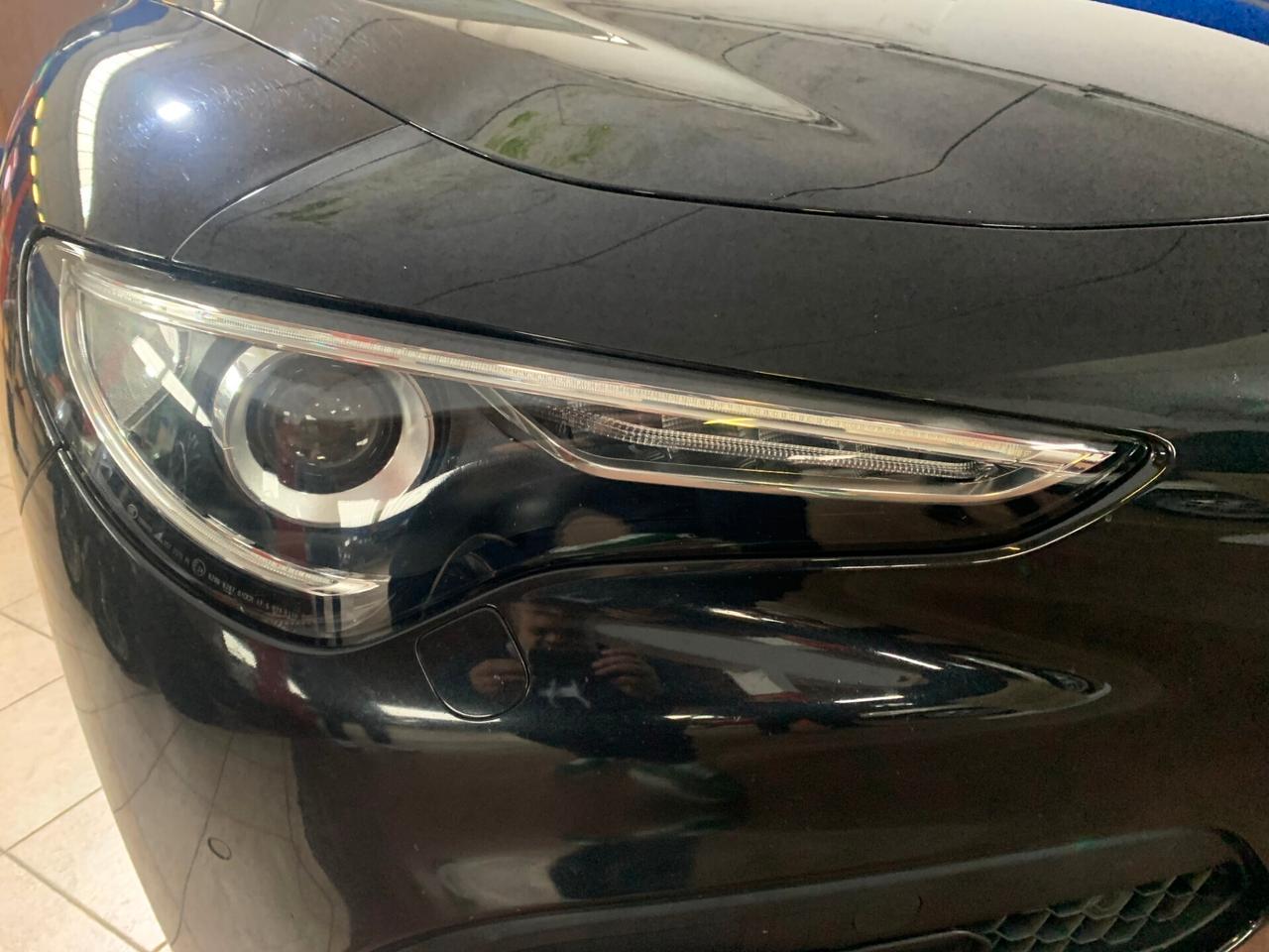 Alfa Romeo Stelvio 2.2 Turbodiesel 210 CV AT8 Q4 Executive