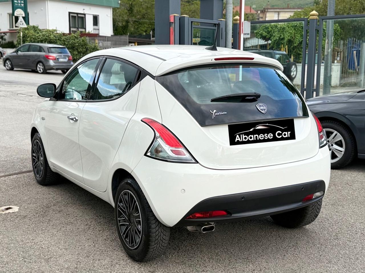 Lancia Ypsilon 1.2 69 CV 5 porte GPL Gold