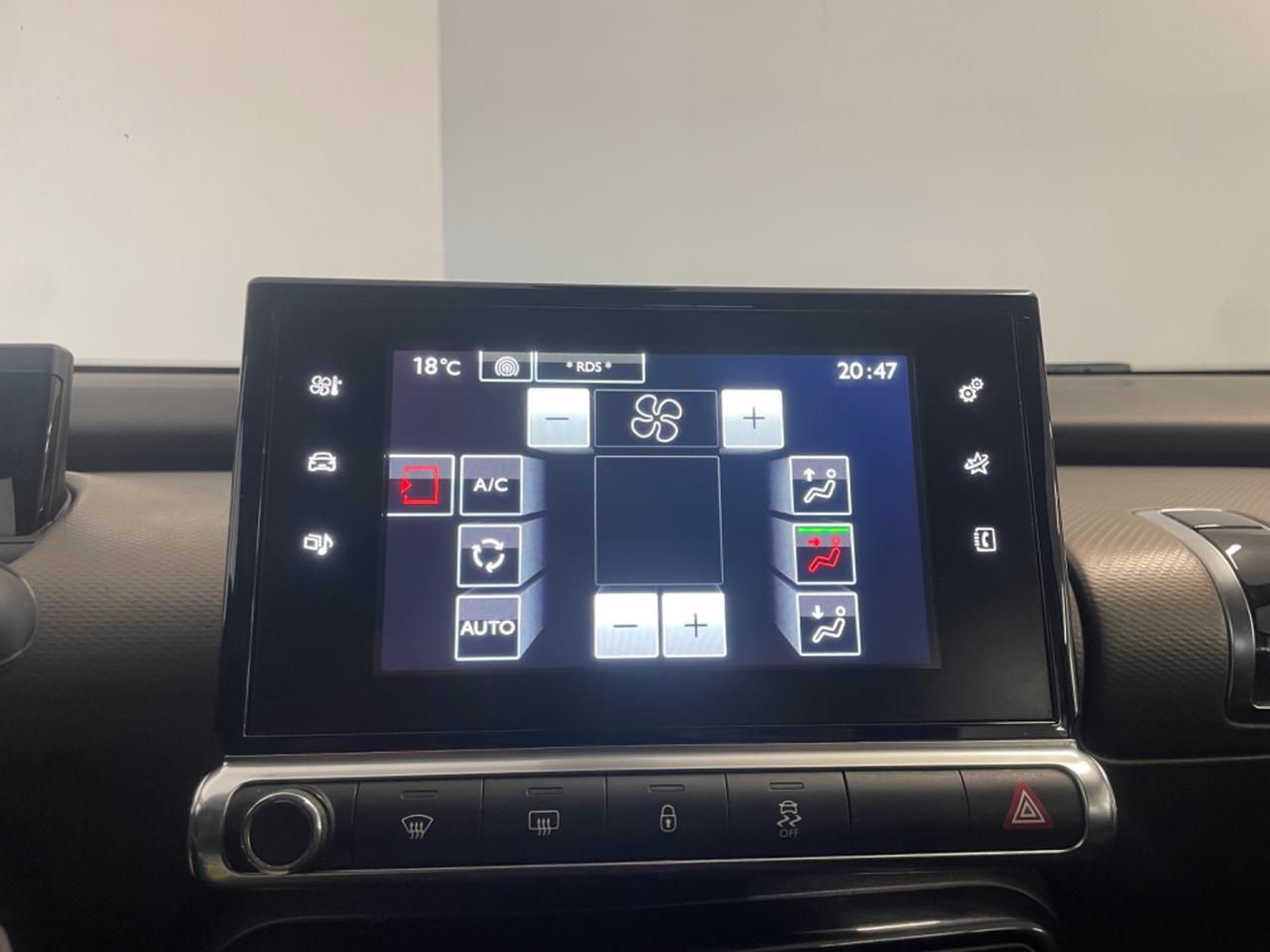 Citroen C4 Cactus PureTech 82 Shine km 85.000