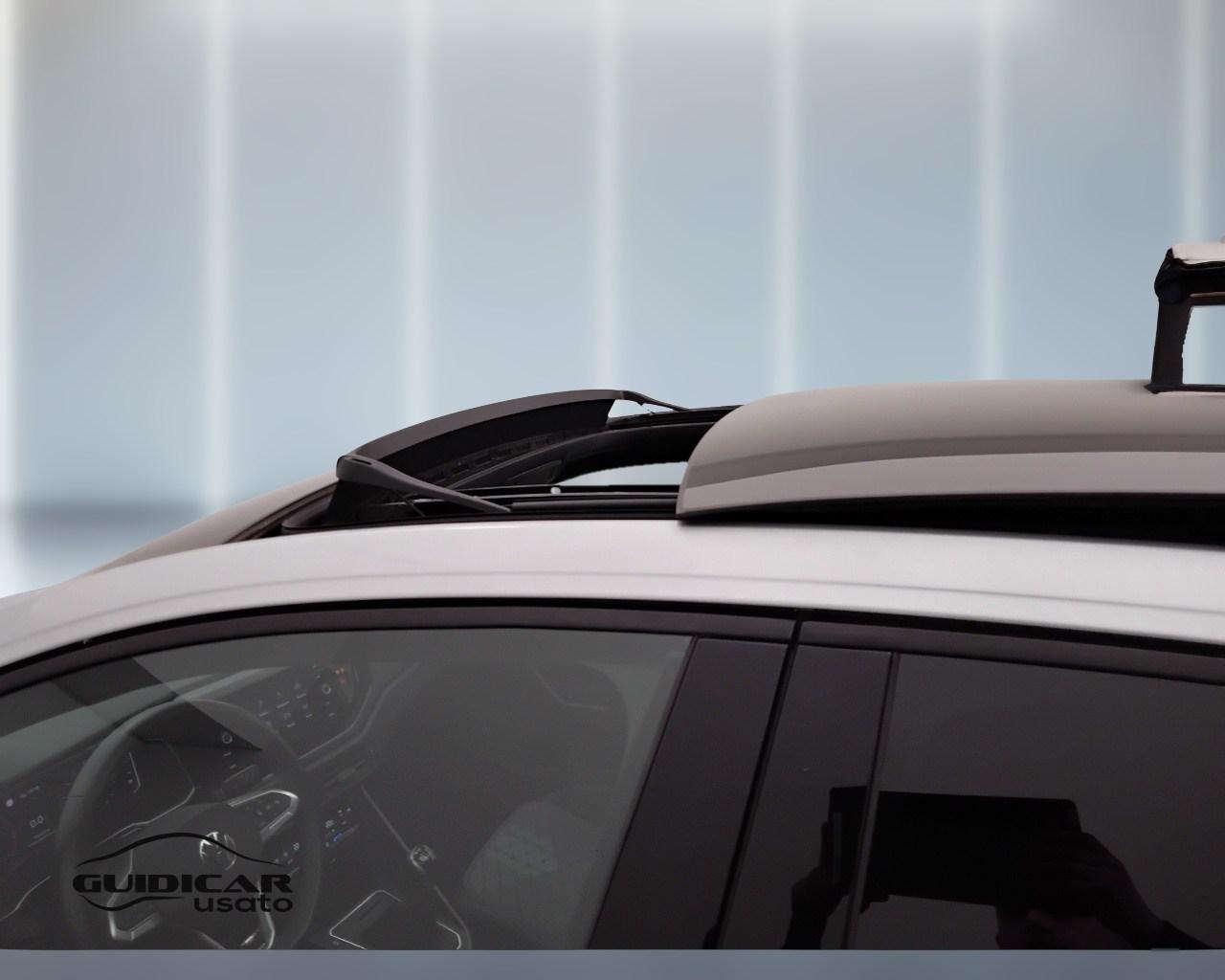 VOLKSWAGEN Taigo - Taigo 1.0 tsi R-Line 115cv
