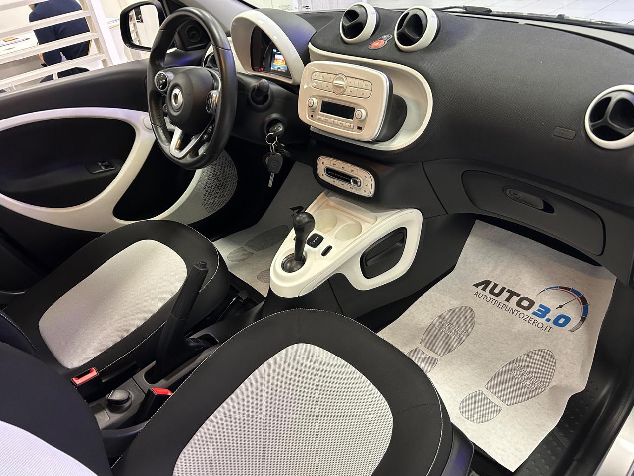 Smart ForFour 70 1.0 twinamic Passion Neopatentati