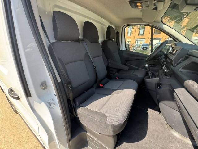 Nissan Primastar II Van 27 PREZZO + IVA