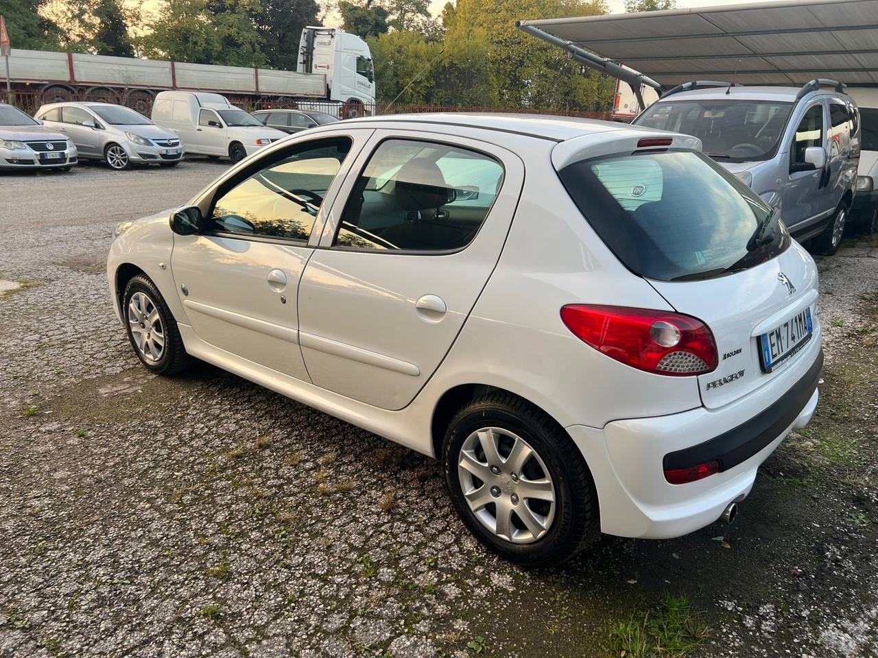 Peugeot 206 Plus 1.1 60CV 5p. GPL 2012 X NEOPATENTATI