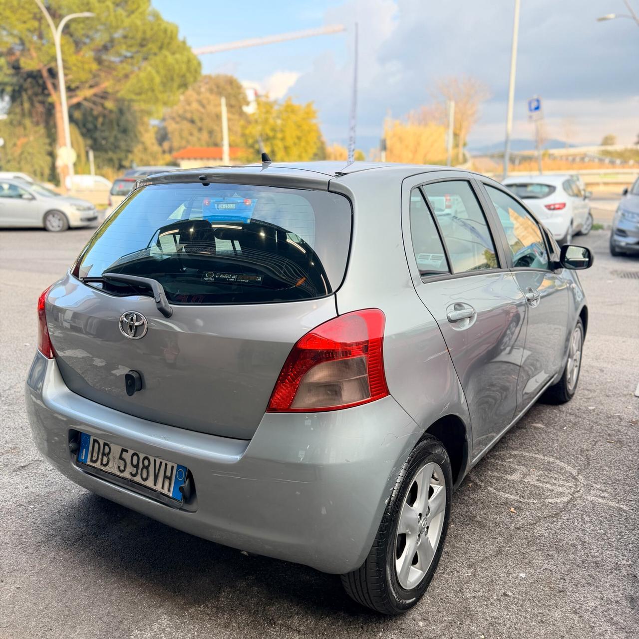 Toyota Yaris 1.4 D-4D 5 porte Sol
