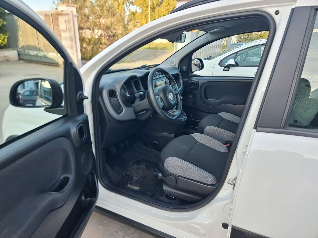 Fiat Panda 0.9 TwinAir Turbo Natural Power City Cross