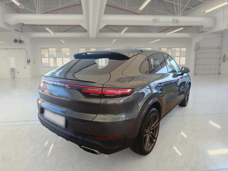 PORSCHE CAYENNE 3.0 V6 E-HYBRID AUTO SUV