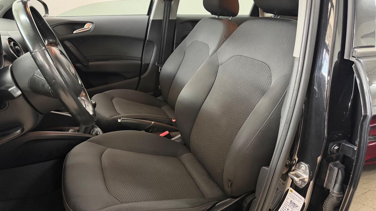 Audi A1 SPB 1.6 TDI Attraction 2012