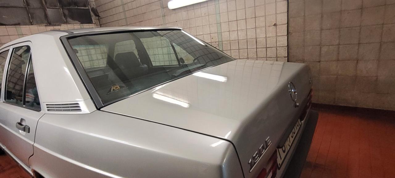 Mercedes-benz 190 2.0 E