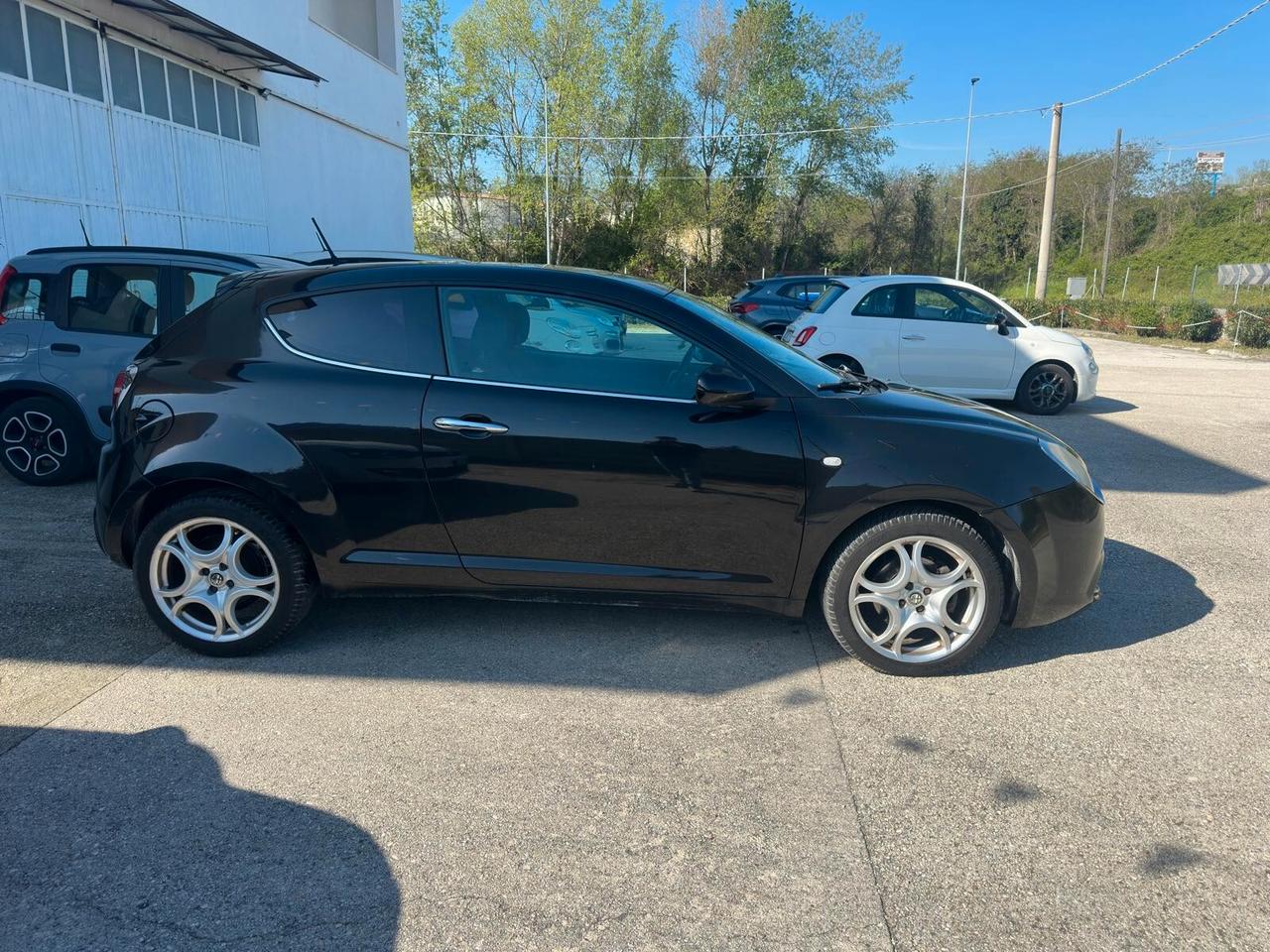 Alfa Romeo MiTo 1.3 JTDm-2 95 CV S&S Distinctive