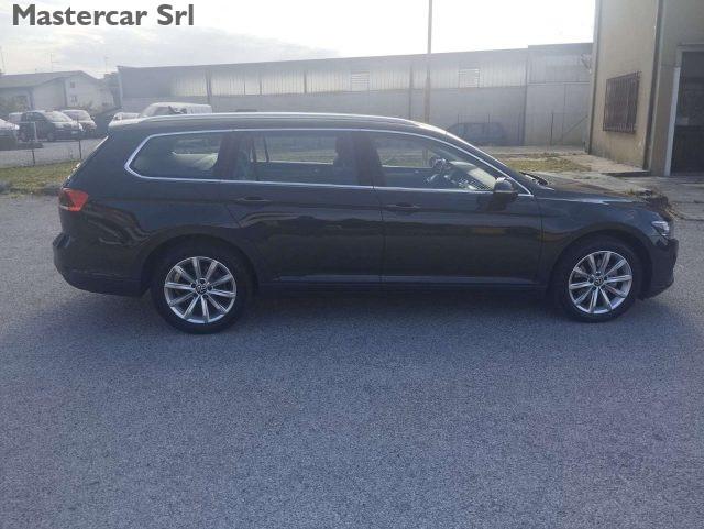VOLKSWAGEN Passat Variant 2.0 tdi 150cv Business SCR EVO - GD114TJ