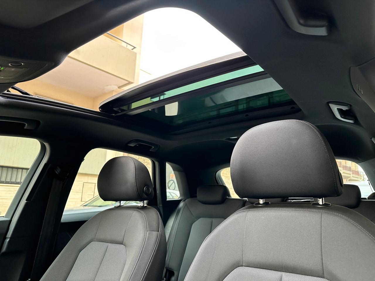 Audi Q3 2.0 TDI S tronic Advanced TETTO/FULL