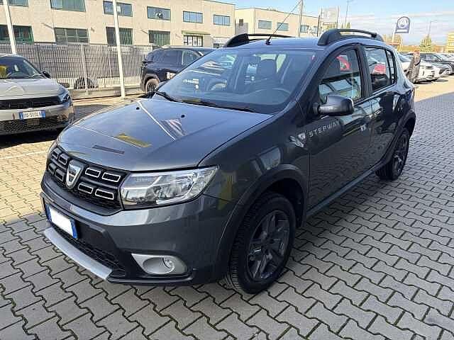 Dacia Sandero Stepway TCe 90 CV GPL!!