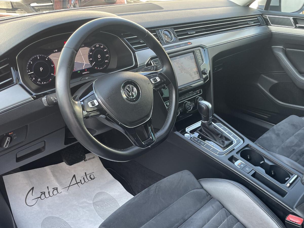 Volkswagen Passat Variant 2.0 TDI DSG Highline BlueMotion Technology