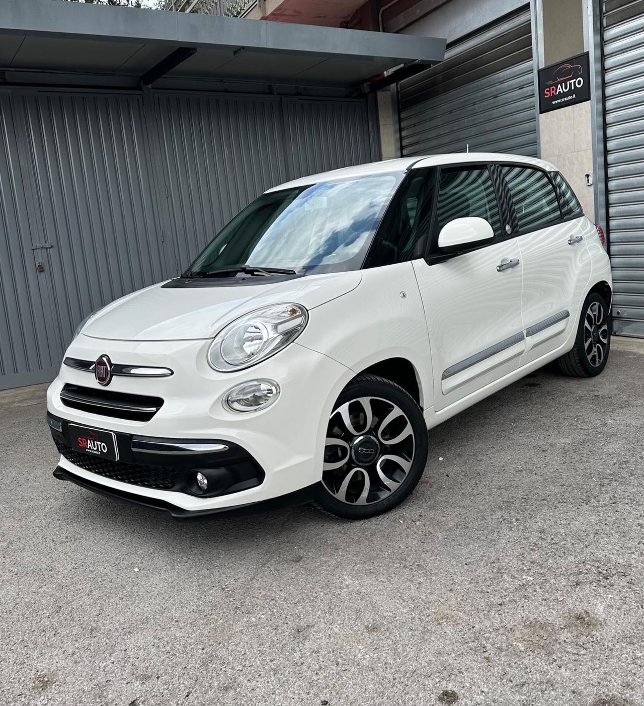 Fiat 500L 1.6 Multijet 120cv Mirror