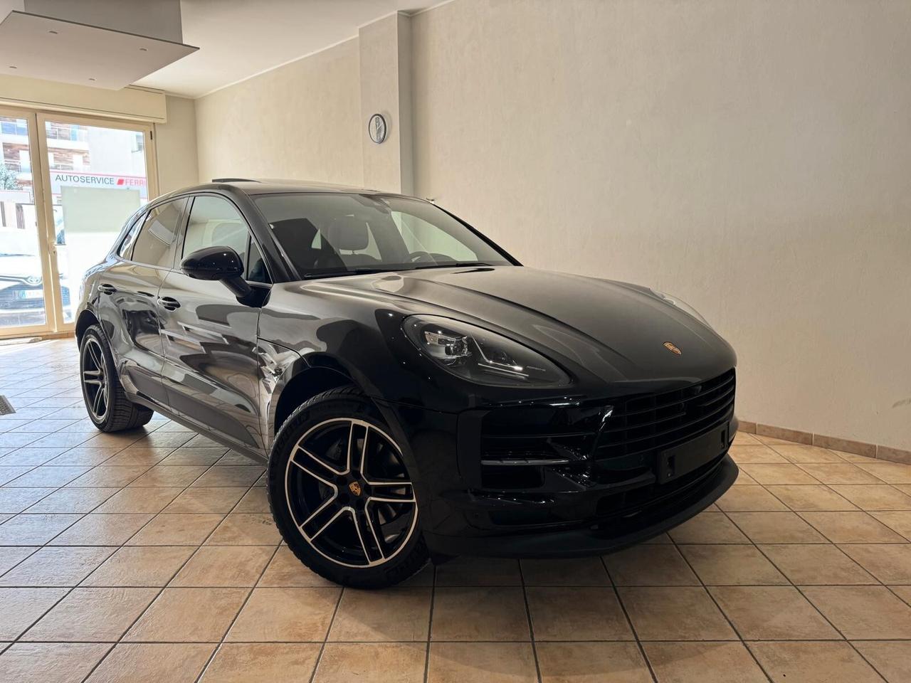 Porsche Macan 2.0 245CV TETTO PDLS+
