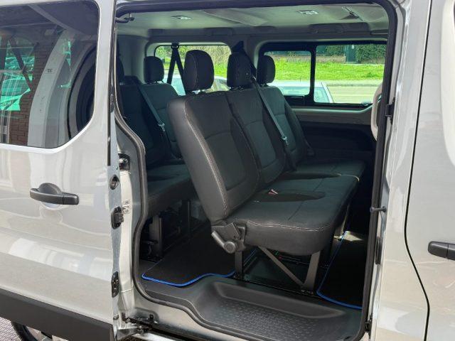 RENAULT Trafic BluedCi 150CV PC-TN Equilibre 9 POSTI 3.300 KILOME