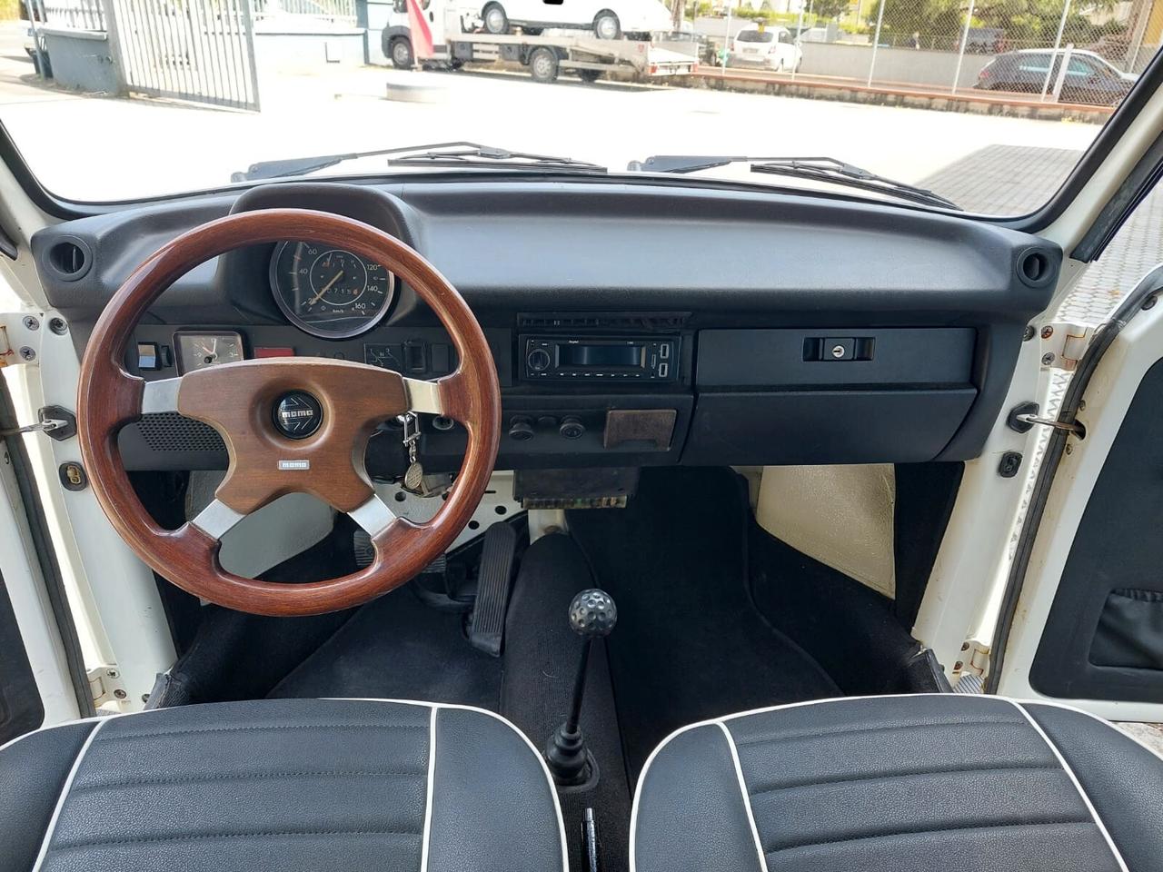 Volkswagen Maggiolino 1303 Cabrio