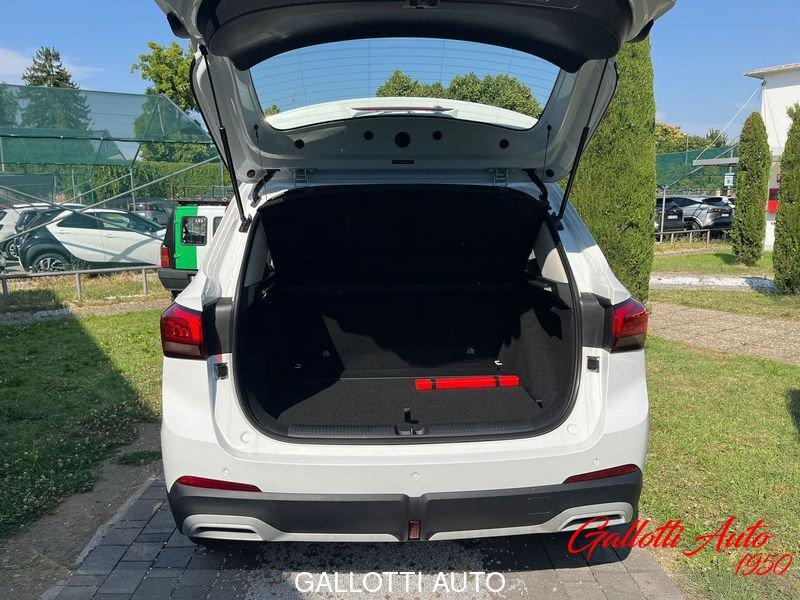 MG ZS 1.5 Standard-SENZA VINCOLI DI FINANZIAMENTO