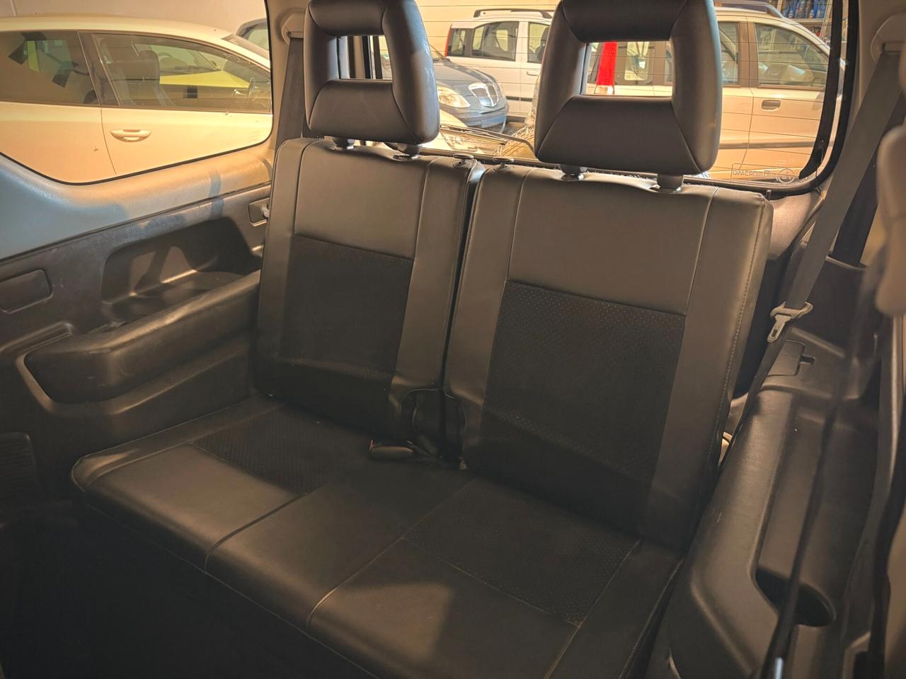 Suzuki Jimny 1.5 DDiS 4WD JLX