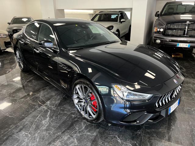 MASERATI Ghibli V6 430 CV Gransport SQ4