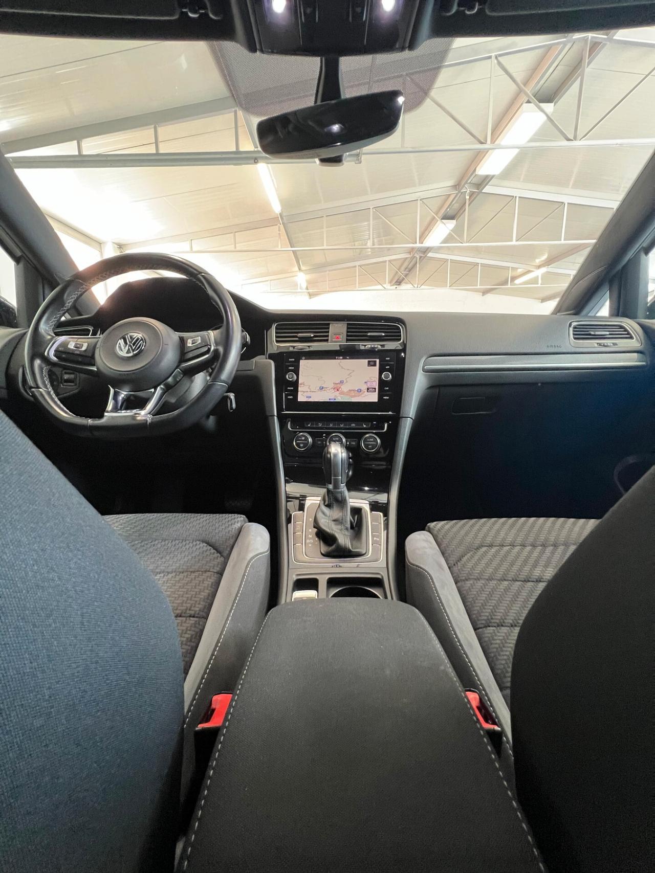 Volkswagen Golf 2.0 TDI DSG 5p. Highline BlueMotion Technology