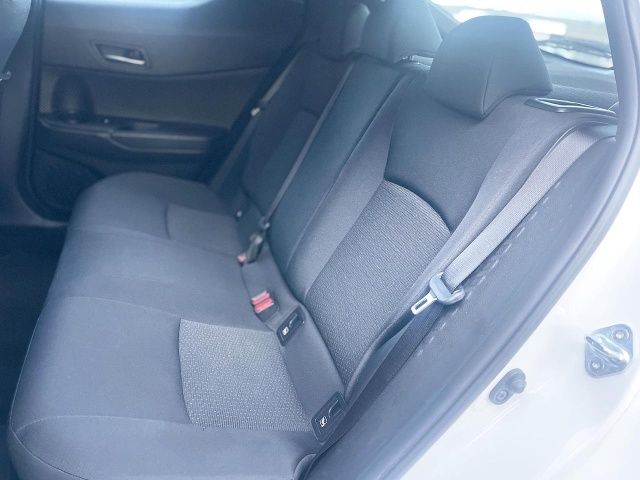 Toyota C-HR 1.8 Hybrid E-CVT 98CV E6 Neo - 2018