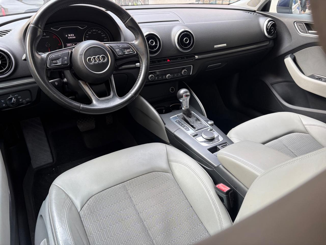 Audi A3 SPB 1.6 TDI S tronic Sport