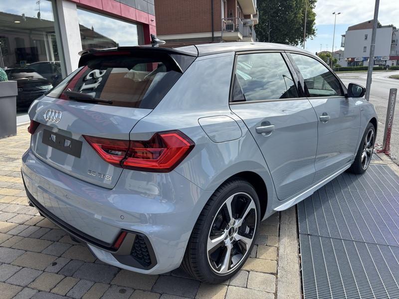Audi A1 Sportback 30 1.0 tfsi S Line Edition 116cv s-tronic LED-PHONE APPS-17"