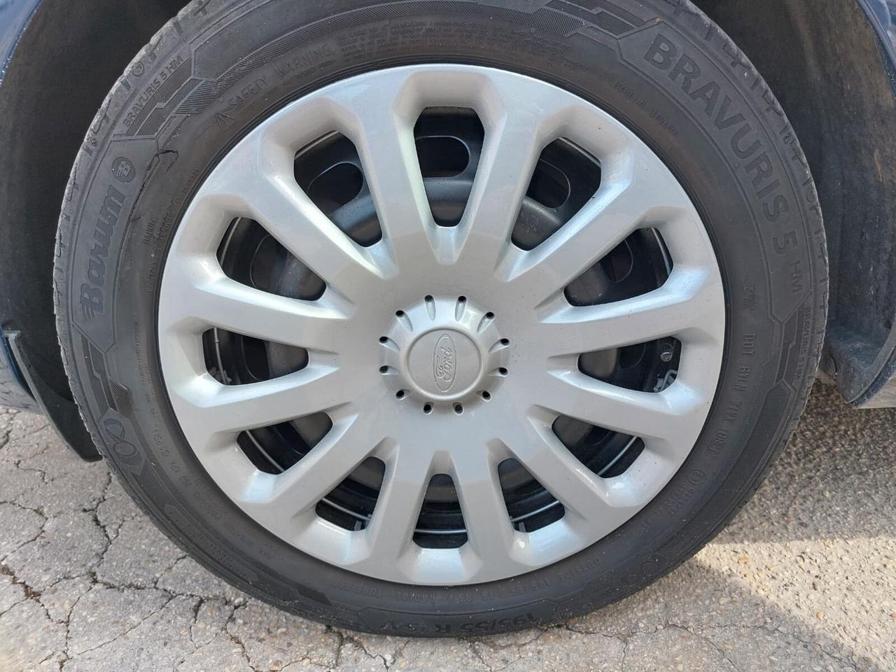 Ford Fiesta 1.4 5p. GPL Business (GPL di serie)