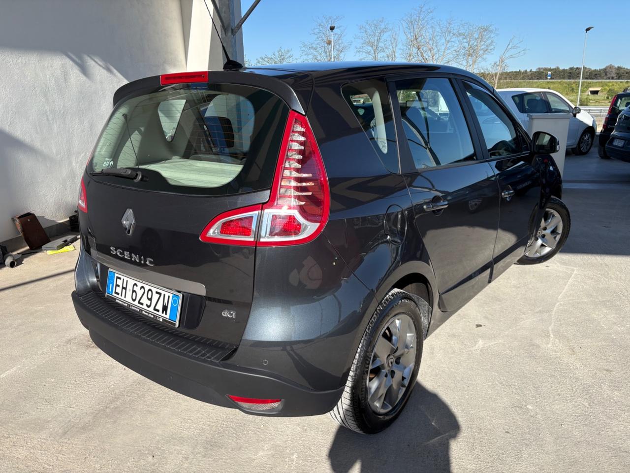 Renault Scenic Scénic X-Mod 1.5 dCi 110CV Luxe