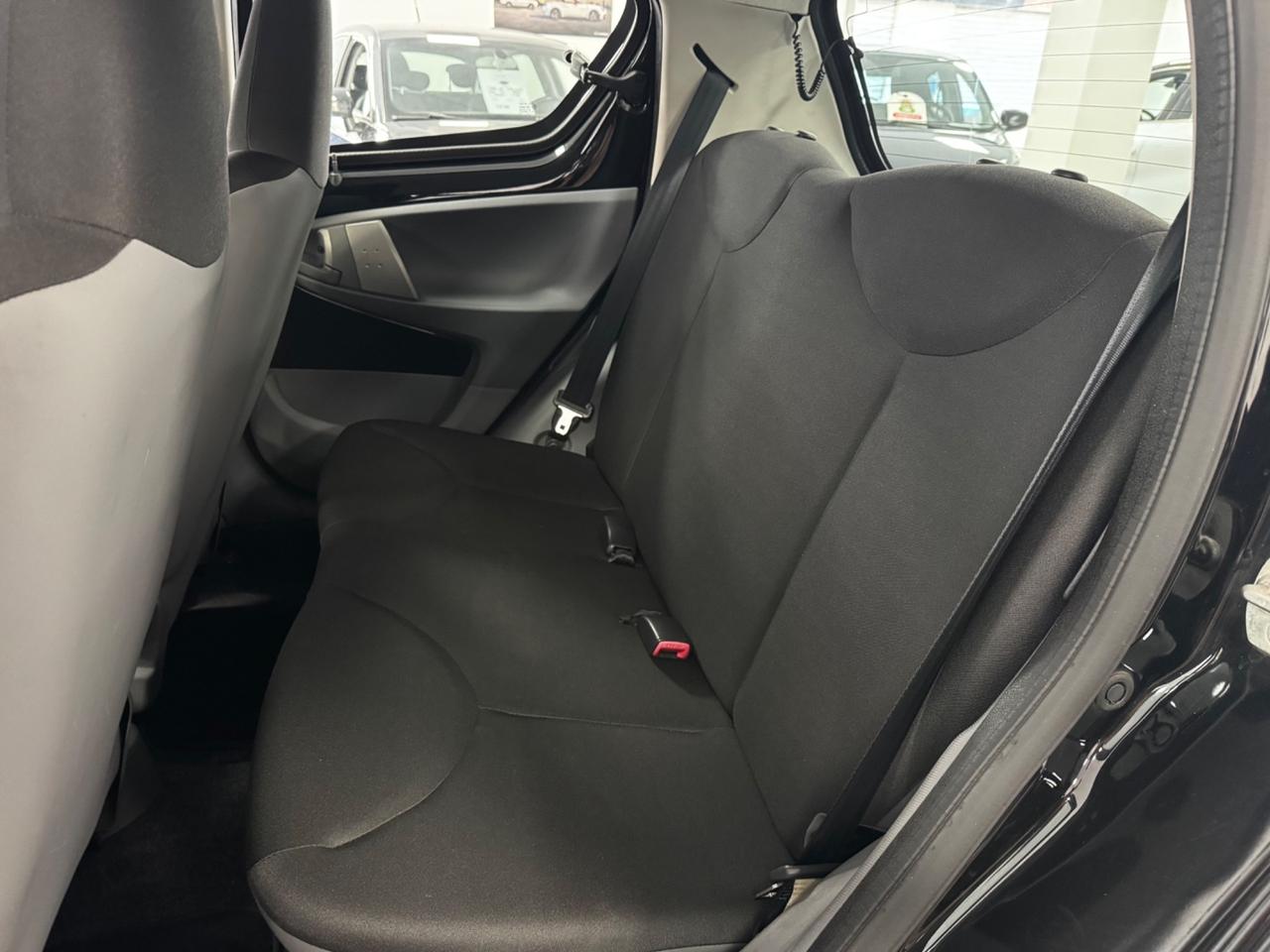 Toyota Aygo 1.0 12V VVT-i 5 porte