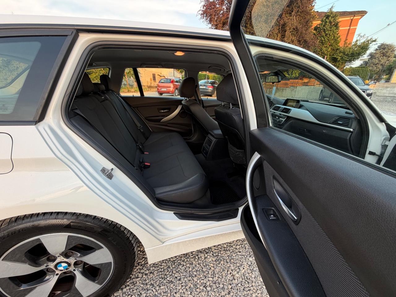 Bmw 320 320d Efficient Dynamics Touring Business Advantage