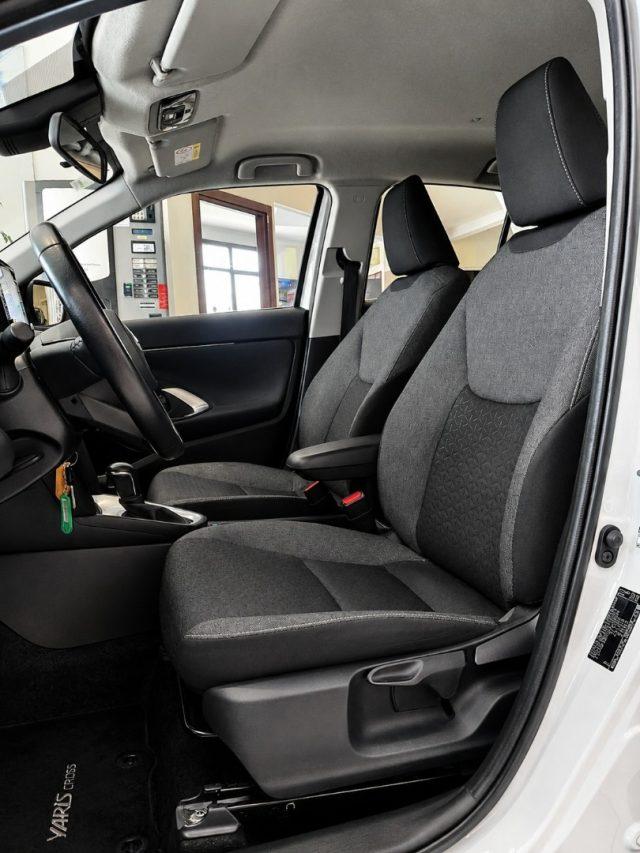 TOYOTA Yaris Cross 1.5 Hybrid E-CVT Lounge Telecamera