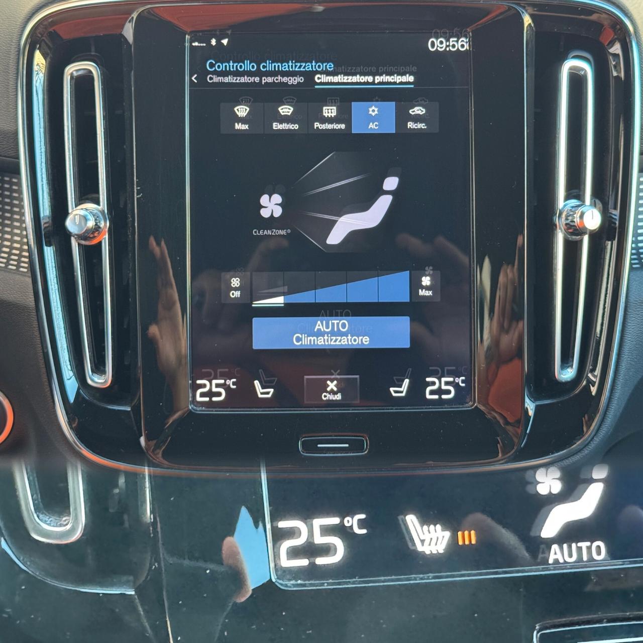 VOLVO XC40 2.0 D3 R-DESIGN AWD GEARTRONIC 150CV