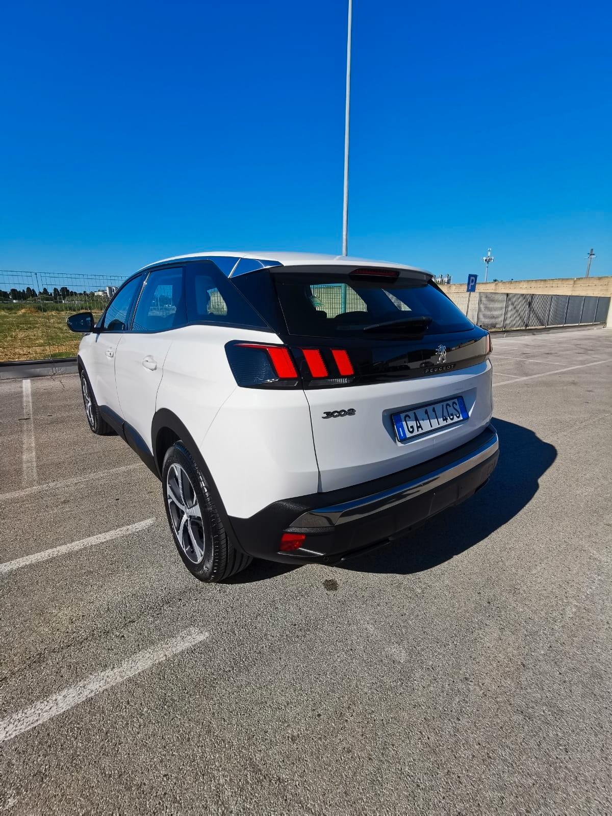 Peugeot 3008 BlueHDi 130 EAT8 Allure 2020