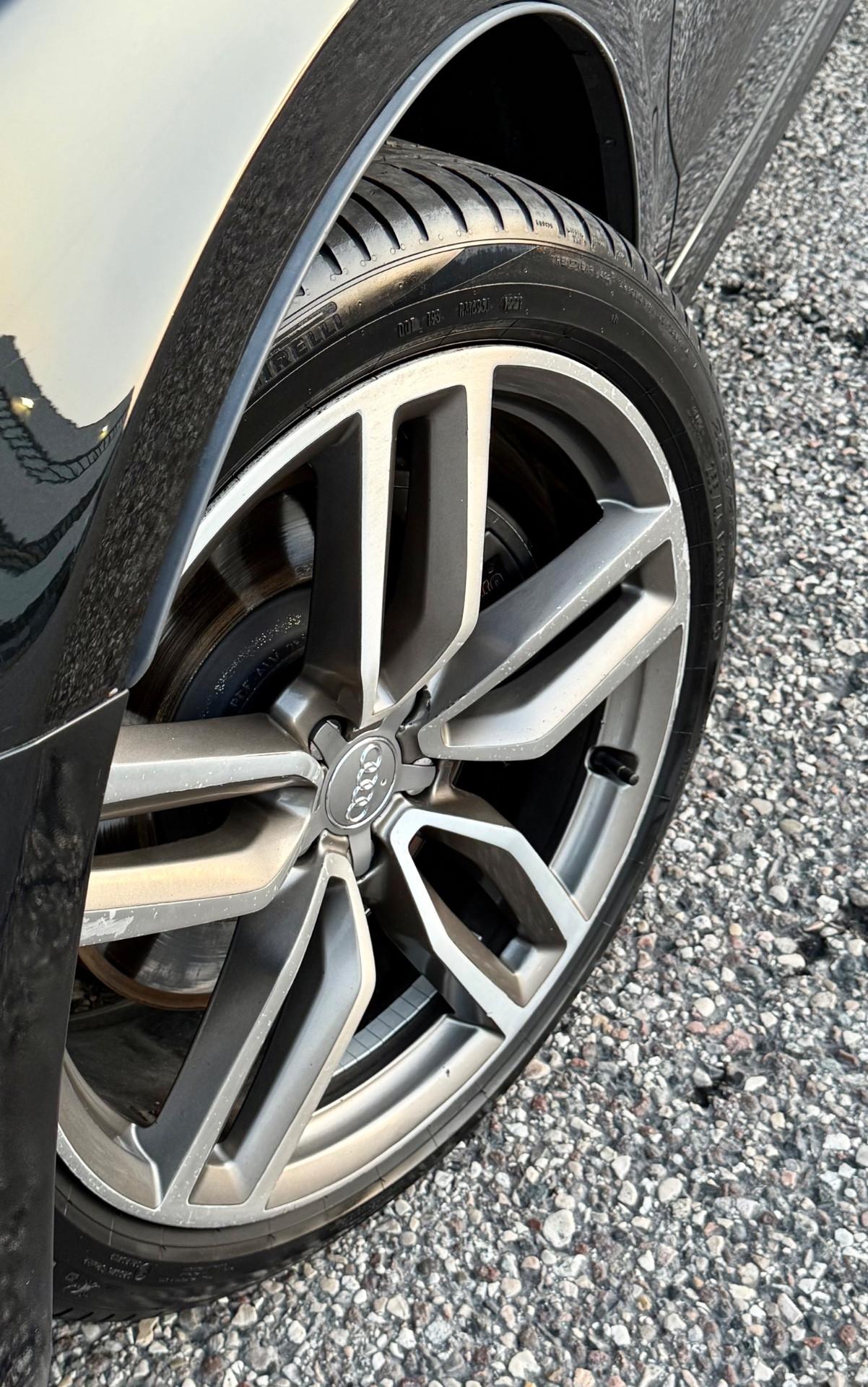Audi SQ5 3.0 V6 TDI Biturbo quattro tiptronic