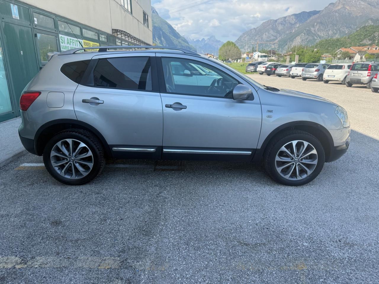 Nissan Qashqai 2.0 4WD - TETTO PANORAMICO