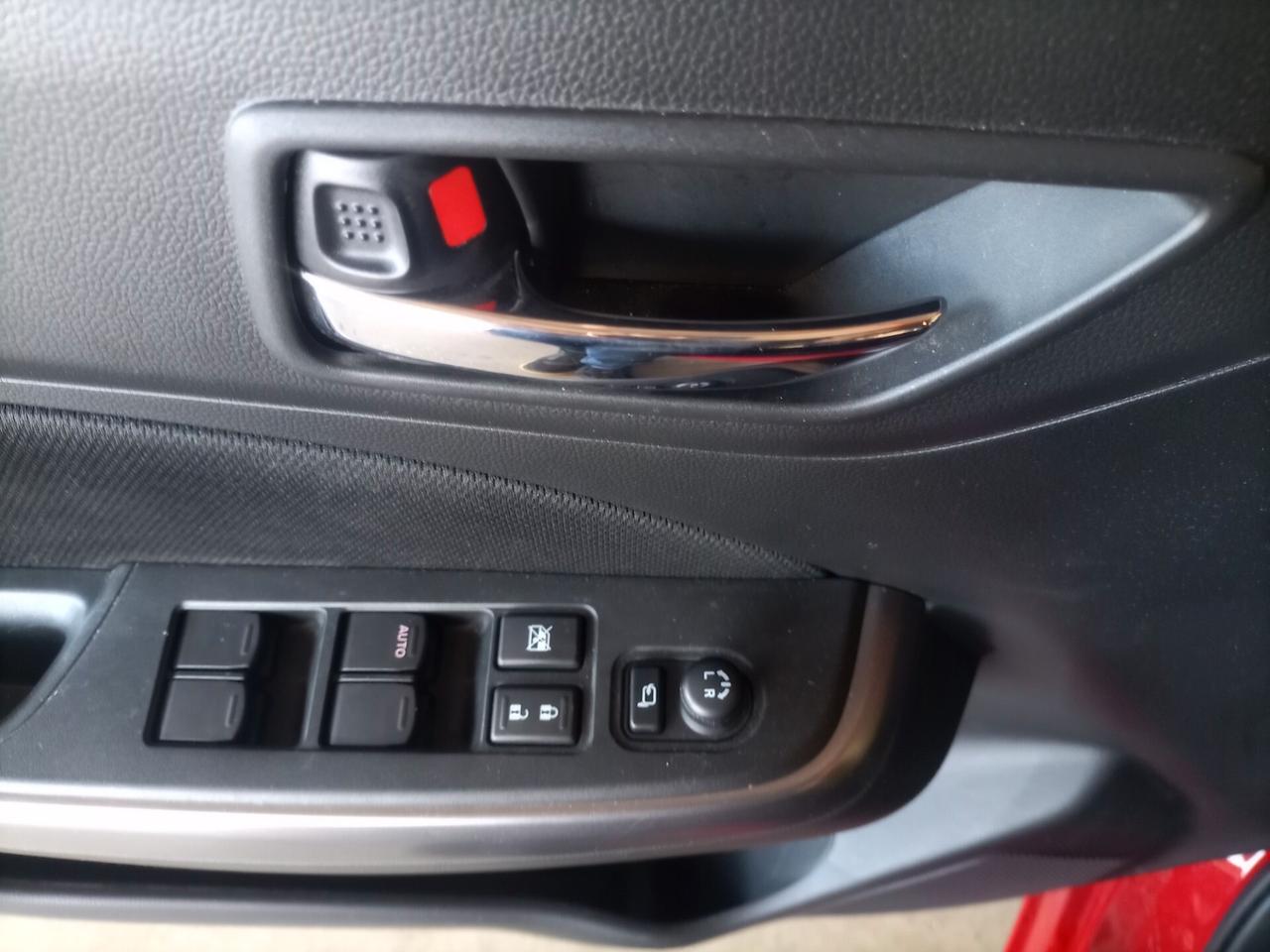 Suzuki Swift 1.2 Hybrid 4WD AllGrip Top