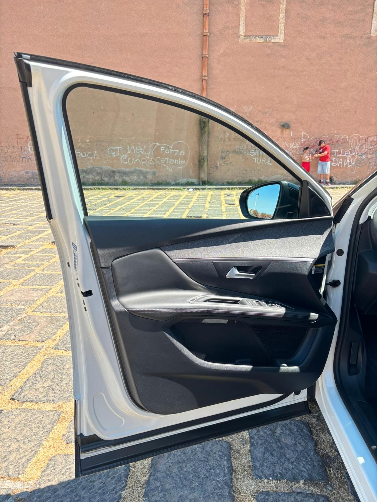 Peugeot 3008 1.6 Blue-HDi Allure