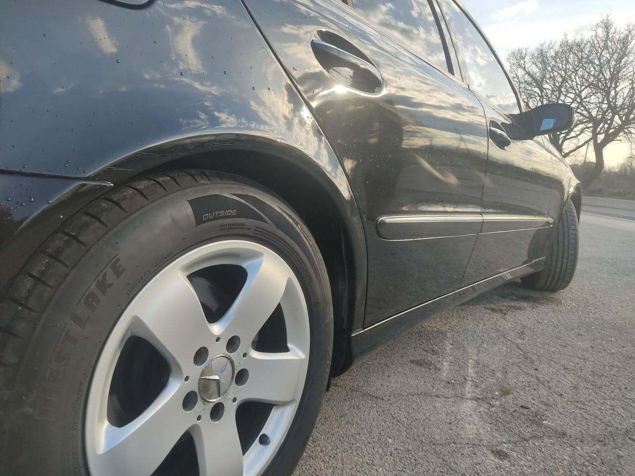 Mercedes-benz E 220 CDI cat Avantgarde